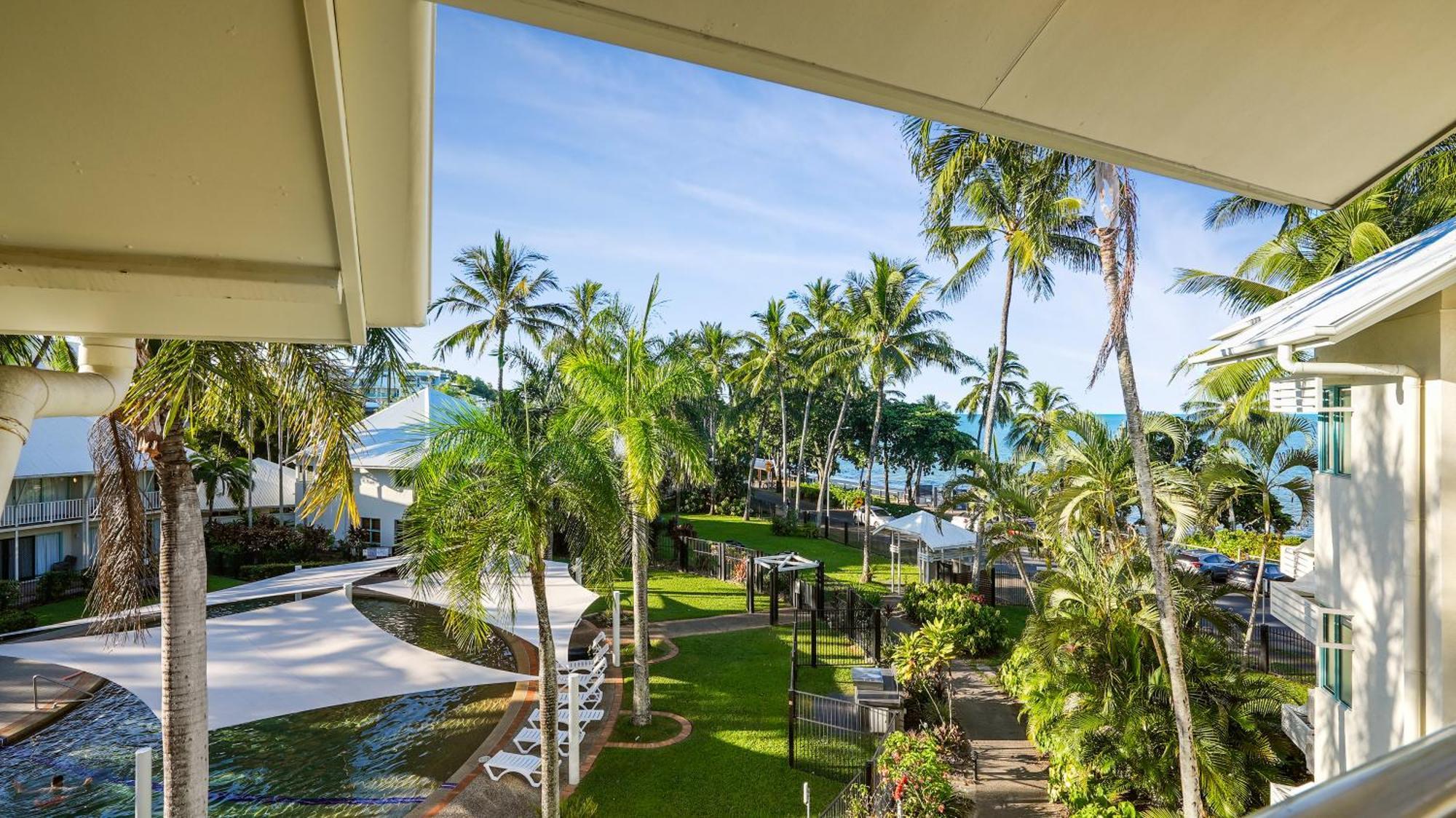 Coral Sands Beachfront Resort Trinity Beach Exteriér fotografie