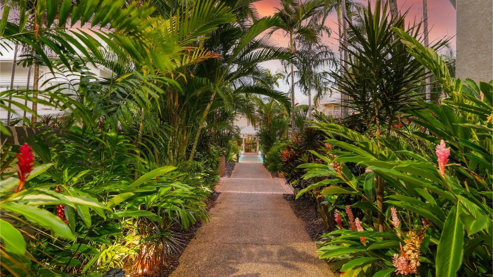 Coral Sands Beachfront Resort Trinity Beach Exteriér fotografie