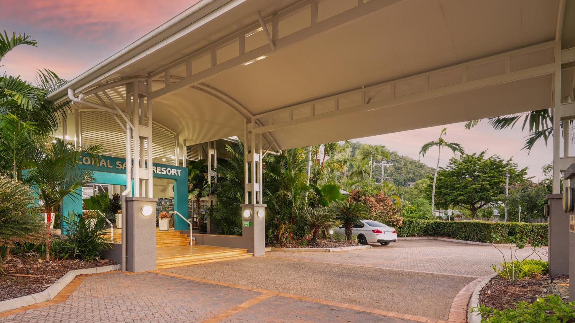 Coral Sands Beachfront Resort Trinity Beach Exteriér fotografie