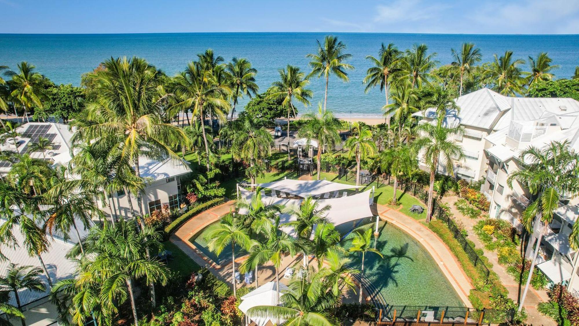 Coral Sands Beachfront Resort Trinity Beach Exteriér fotografie
